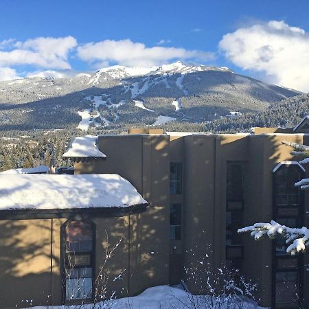 Ironwoods On Blueberry Hill By Whistler Blackcomb Vacation Rentals Exteriör bild